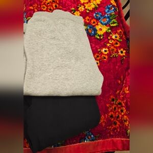 Gray and Black Puma Sweatpants (10/12 Girls)